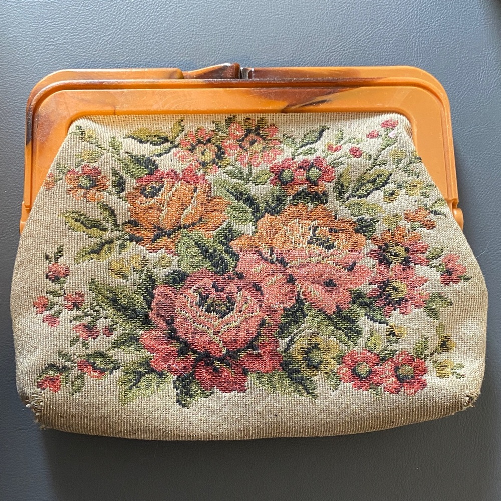 Vintage floral tapestry clutch purse with tortoiseshell plastic frame
